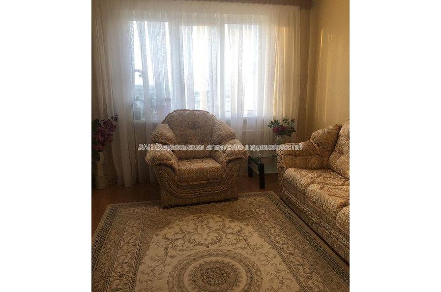 Продам квартиру, Юбилейный просп. , 3 кім., 70 м², капитальный ремонт 