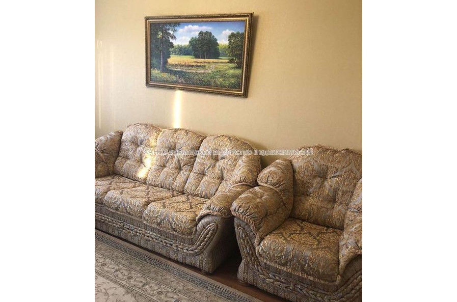 Продам квартиру, Юбилейный просп. , 3 кім., 70 м², капитальный ремонт 