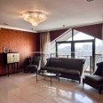 Продам квартиру, Леся Курбаса ул. , 4 кім., 205 м², авторский дизайн 