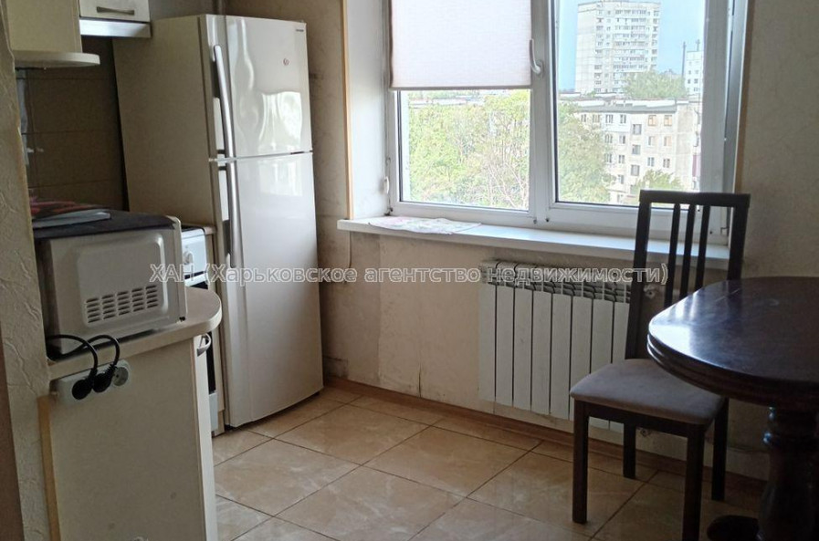Продам квартиру, Шариковая ул. , 1  ком., 27 м², евроремонт 
