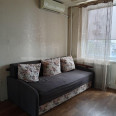 Продам квартиру, Шариковая ул. , 1  ком., 27 м², евроремонт 