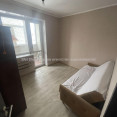 Продам квартиру, Бучмы ул. , 4  ком., 70 м², косметический ремонт 