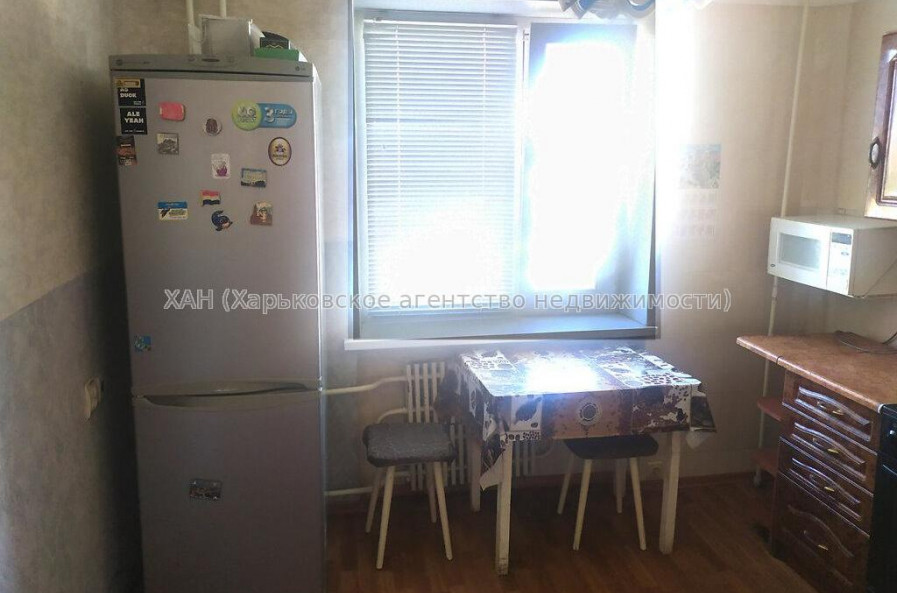 Продам квартиру, Ковтуна ул. , 1 кім., 39 м², капитальный ремонт 