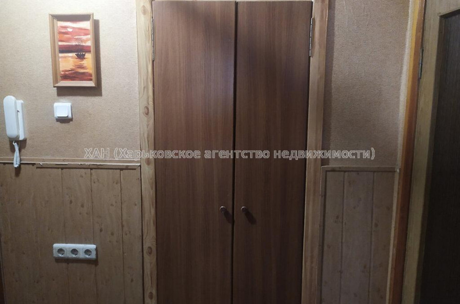 Продам квартиру, Ковтуна ул. , 1 кім., 39 м², капитальный ремонт 