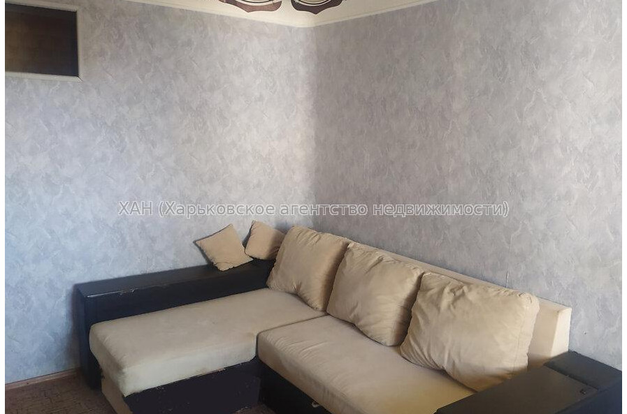 Продам квартиру, Ковтуна ул. , 1 кім., 39 м², капитальный ремонт 