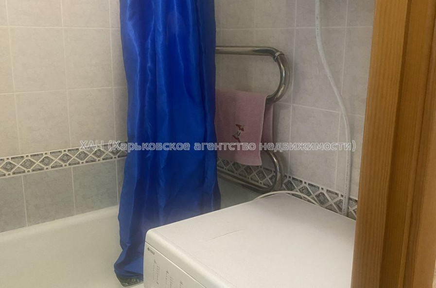 Продам квартиру, Натальи Ужвий ул. , 3 кім., 68.90 м², евроремонт 