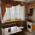 Продам квартиру, Натальи Ужвий ул. , 3  ком., 68.90 м², евроремонт 