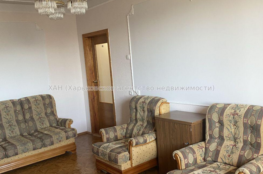 Продам квартиру, Натальи Ужвий ул. , 3  ком., 68.90 м², евроремонт 