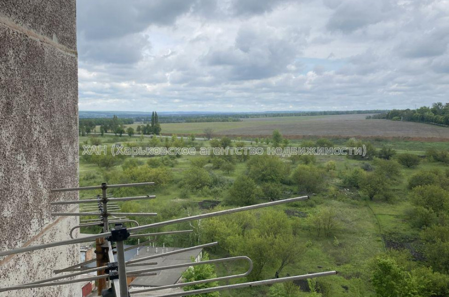 Продам квартиру, Натальи Ужвий ул. , 3 кім., 68.90 м², евроремонт 