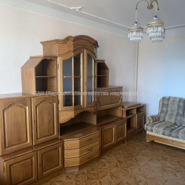 Продам квартиру, Натальи Ужвий ул. , 3  ком., 68.90 м², евроремонт