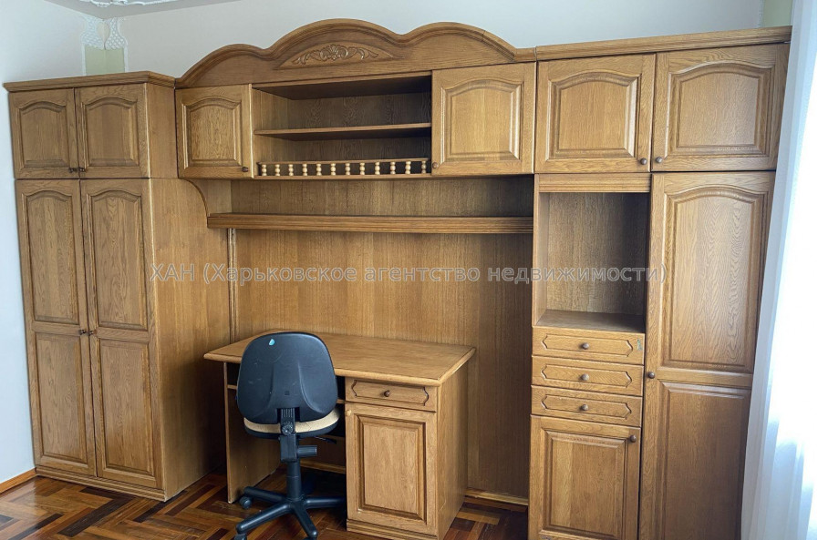 Продам квартиру, Натальи Ужвий ул. , 3 кім., 68.90 м², евроремонт 