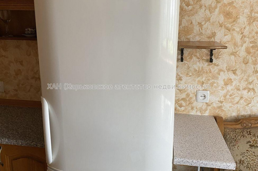 Продам квартиру, Натальи Ужвий ул. , 3  ком., 68.90 м², евроремонт 