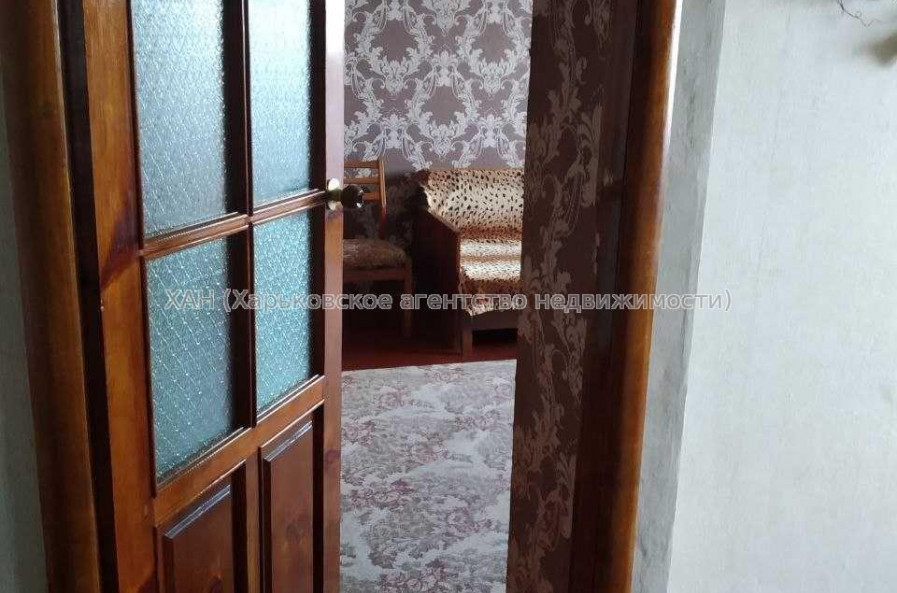 Продам квартиру, Тракторостроителей просп. , 1 кім., 32.60 м², косметический ремонт 