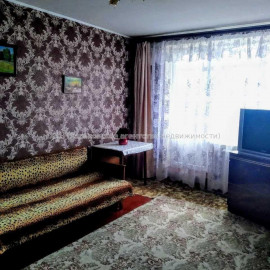 Продам квартиру, Тракторостроителей просп. , 1  ком., 32.60 м², косметический ремонт
