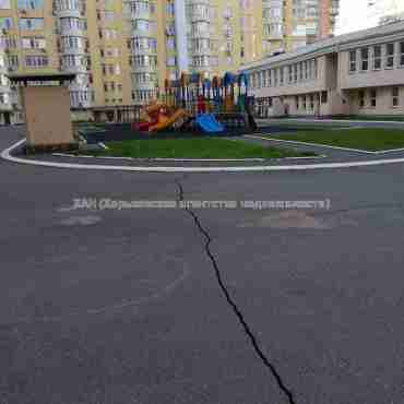 Продам квартиру, Петра Болбочана ул. , 2  ком., 83 м², капитальный ремонт 
