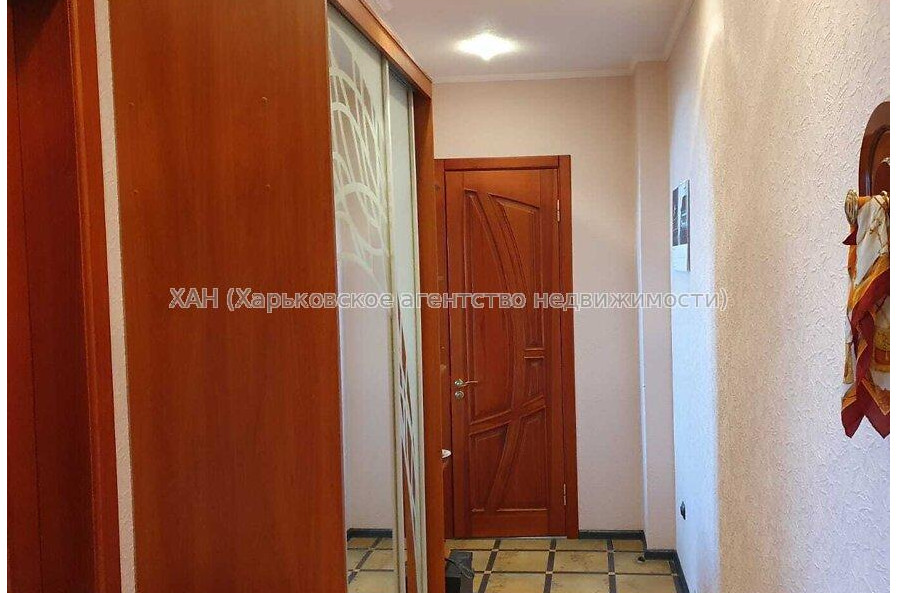 Продам квартиру, Петра Болбочана ул. , 2  ком., 83 м², капитальный ремонт 