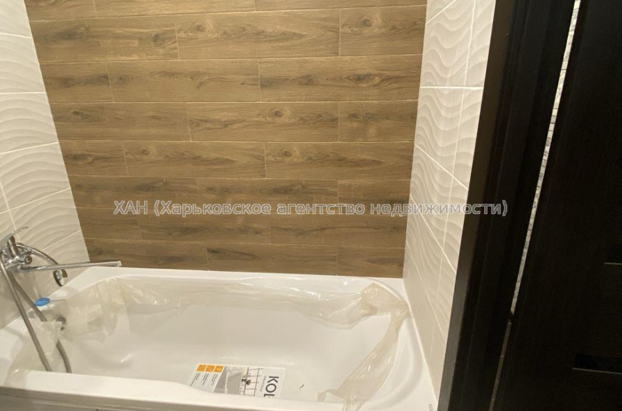 Сдам квартиру, Юбилейный просп. , 1  ком., 35 м², капитальный ремонт 