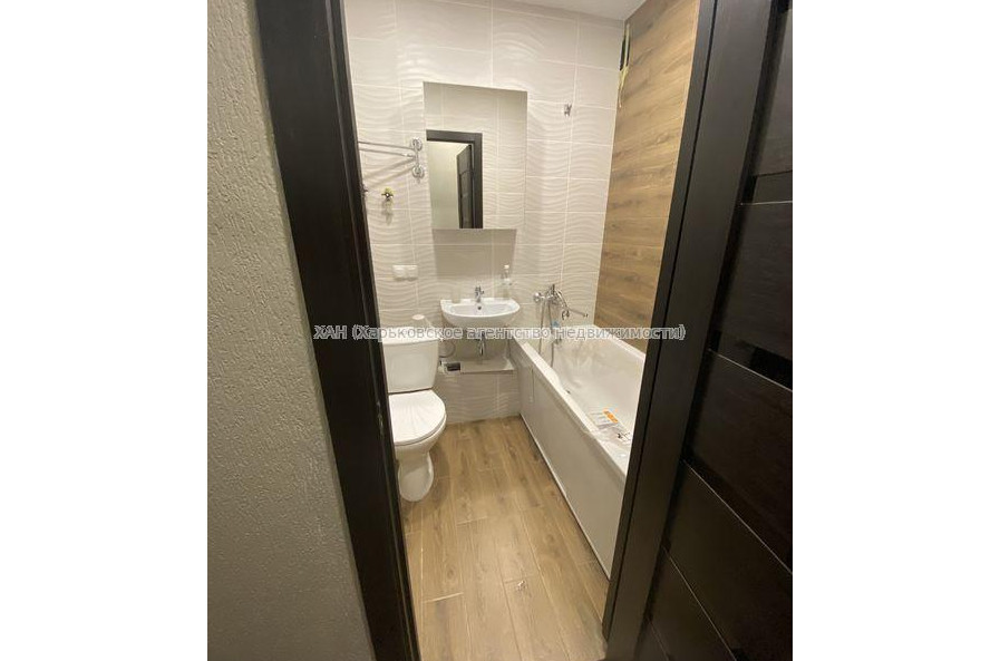 Сдам квартиру, Юбилейный просп. , 1  ком., 35 м², капитальный ремонт 