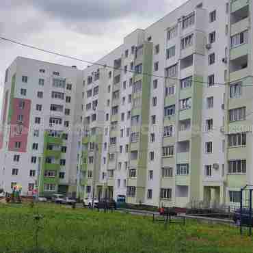 Продам квартиру, Мира ул. , 1 кім., 47.90 м², без внутренних работ 
