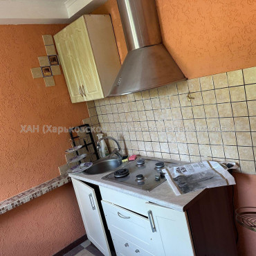 Продам квартиру, Светлая ул. , 3  ком., 61.20 м², косметический ремонт 