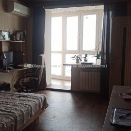 Продам квартиру, Жуковского просп. , 1 кім., 31.10 м², капитальный ремонт
