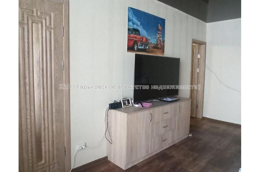 Продам квартиру, Жуковского просп. , 1 кім., 31.10 м², капитальный ремонт 