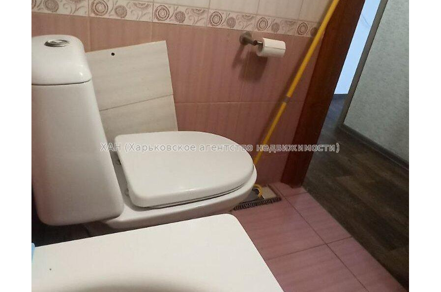 Продам квартиру, Жуковского просп. , 1 кім., 31.10 м², капитальный ремонт 