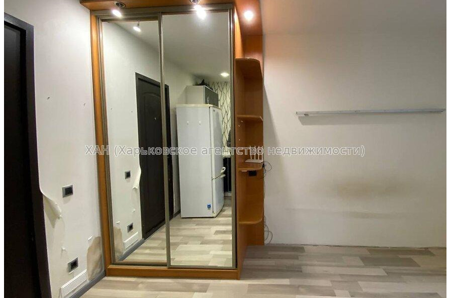 Продам квартиру, Байрона пр-т , 2  ком., 47 м², капитальный ремонт 