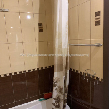 Продам квартиру, Власенко ул. , 1 кім., 40 м², евроремонт 