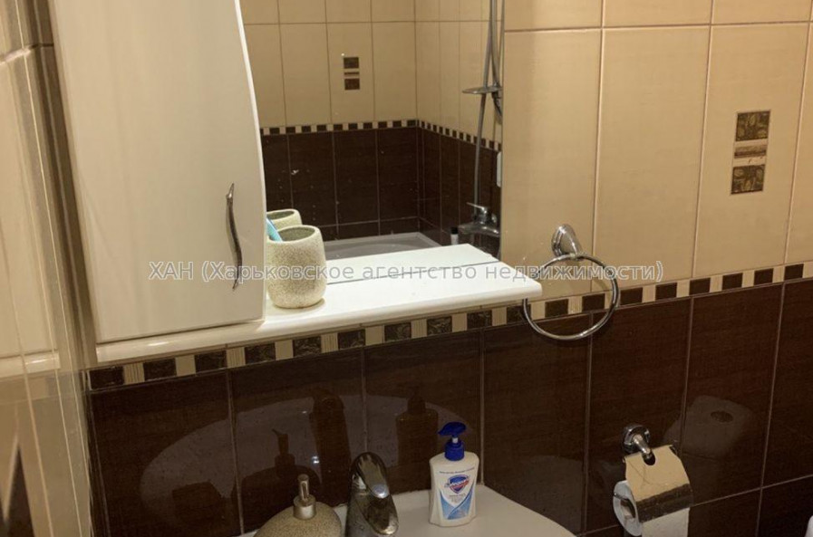 Продам квартиру, Власенко ул. , 1  ком., 40 м², евроремонт 