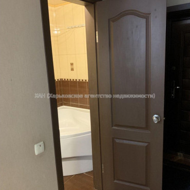 Продам квартиру, Власенко ул. , 1 кім., 40 м², евроремонт 