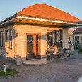 Продам будинок, Алексеевская ул. , 420 м², 15 соток, капитальный ремонт 