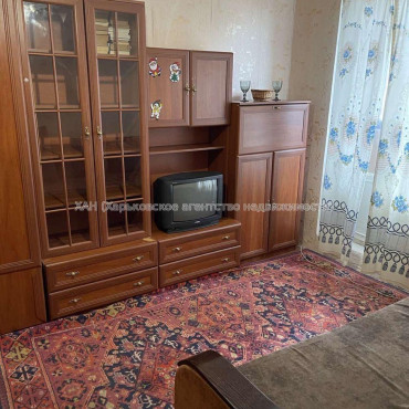 Продам квартиру, Сергея Тимошенко ул. , 1  ком., 26 м², косметический ремонт 