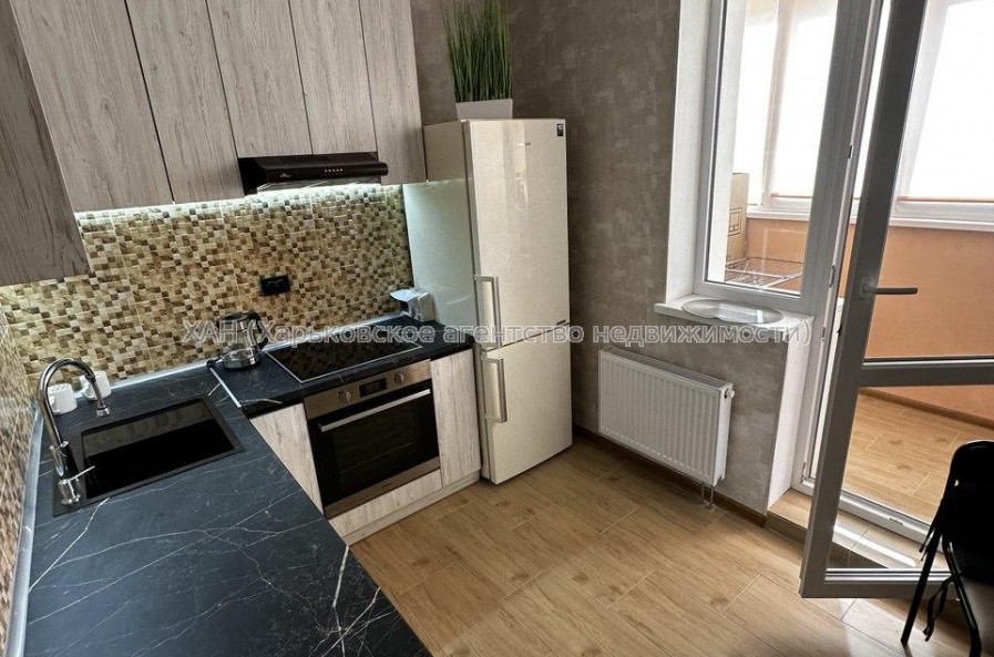 Сдам квартиру, Казакевича ул. , 1  ком., 35 м², евроремонт 