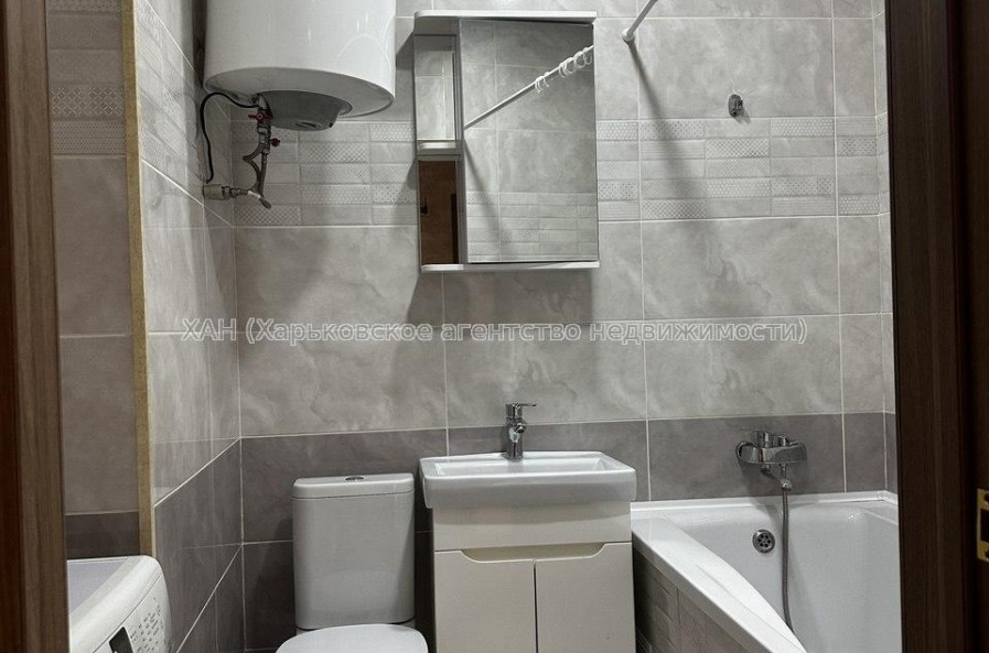Сдам квартиру, Казакевича ул. , 1  ком., 35 м², евроремонт 