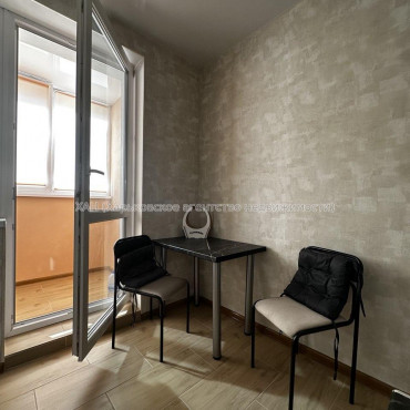 Сдам квартиру, Казакевича ул. , 1  ком., 35 м², евроремонт 