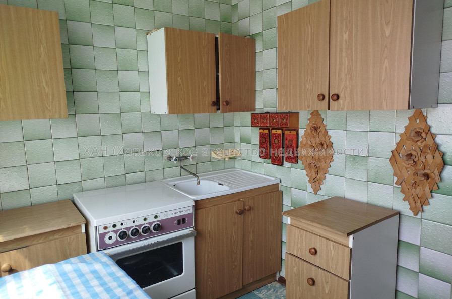 Здам квартиру, Юбилейный просп. , 2 кім., 50 м², советский ремонт 