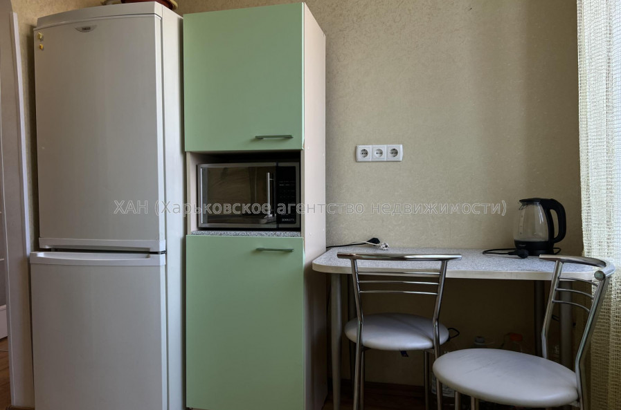 Продам квартиру, Героев Харькова просп. , 19/23 , 1  ком., 29.50 м², косметический ремонт 