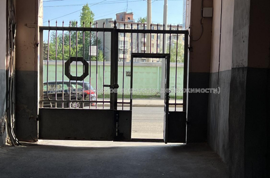 Продам квартиру, Героев Харькова просп. , 19/23 , 1  ком., 29.50 м², косметический ремонт 