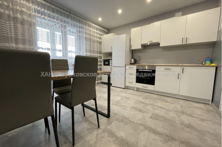 Продам квартиру, Героев Харькова просп. , 195 , 2  ком., 50 м², евроремонт 