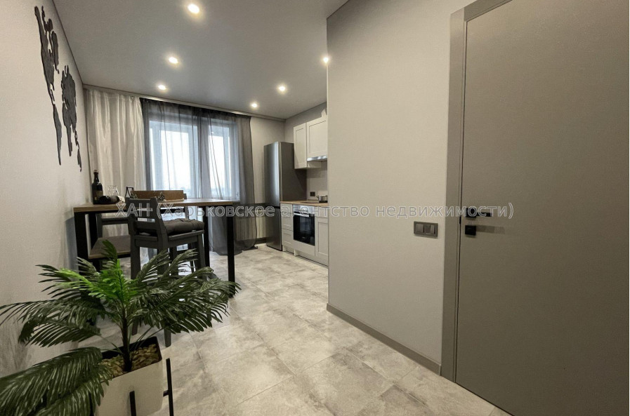 Продам квартиру, Героев Харькова просп. , 195 , 2  ком., 50 м², евроремонт 