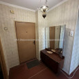 Продам квартиру, Непокоренных ул. , 2 кім., 47 м², косметический ремонт 