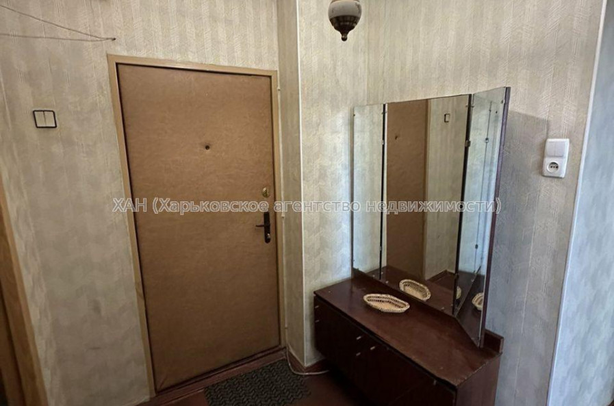 Продам квартиру, Непокоренных ул. , 2 кім., 47 м², косметический ремонт 