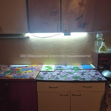 Продам квартиру, Гвардейцев Широнинцев ул. , 1 кім., 26 м², косметический ремонт 