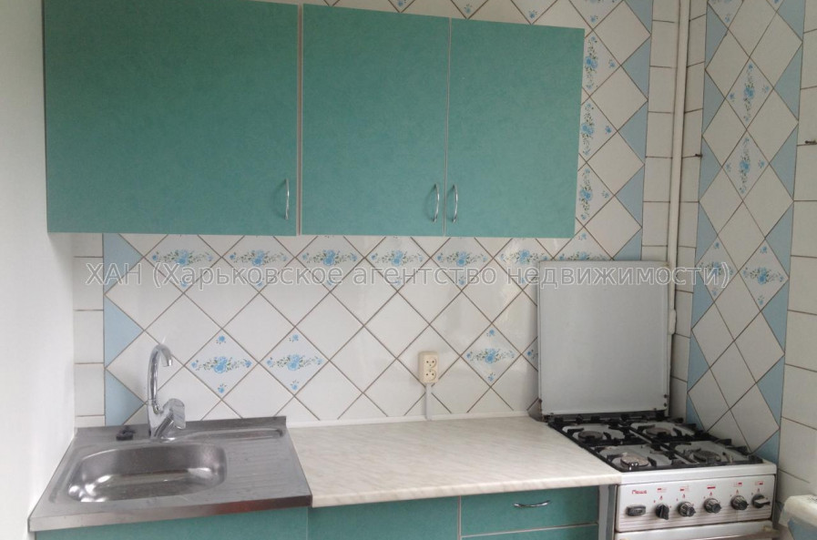Сдам квартиру, Непокоренных ул. , 2  ком., 45 м², косметический ремонт 