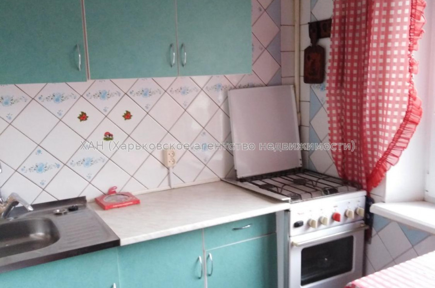 Сдам квартиру, Непокоренных ул. , 2  ком., 45 м², косметический ремонт 