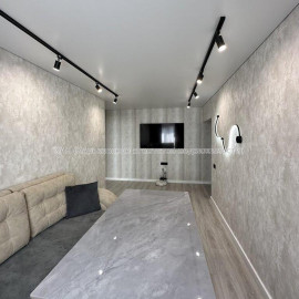 Продам квартиру, Аэрокосмический пр. , 3 кім., 67.90 м², евроремонт