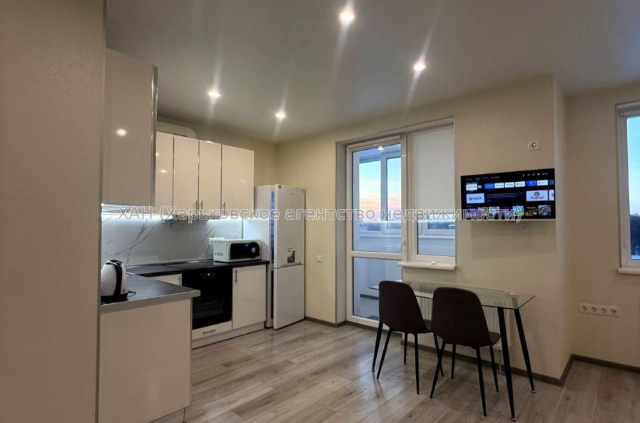 Продам квартиру, Шевченковский пер. , 1 кім., 33 м², евроремонт 