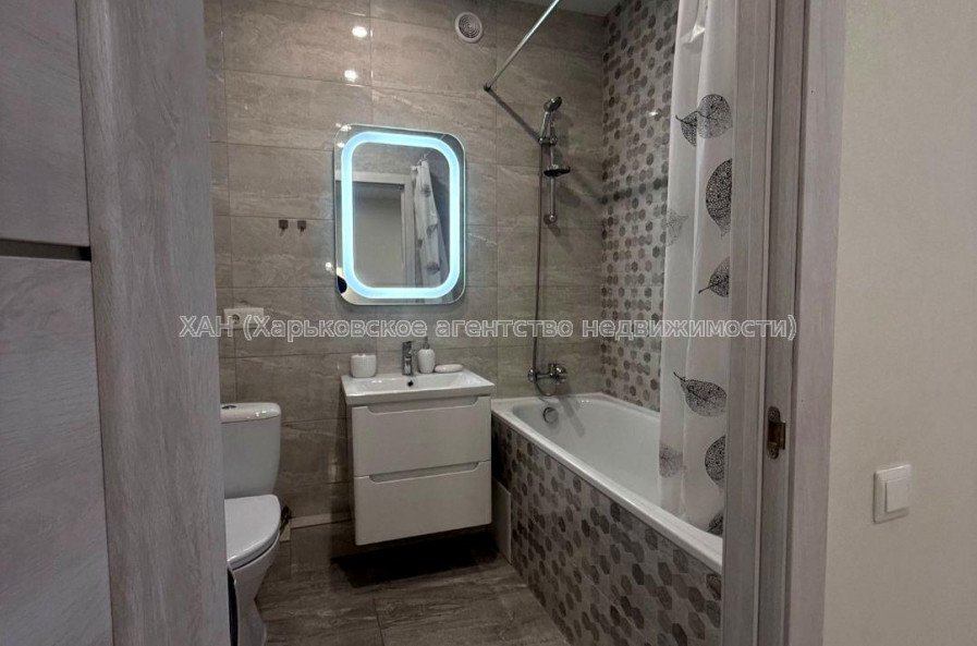 Продам квартиру, Шевченковский пер. , 1 кім., 33 м², евроремонт 