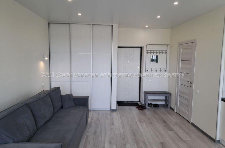 Продам квартиру, Шевченковский пер. , 1 кім., 33 м², евроремонт 